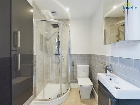 5 bedroom Detached house to let in Thornton Road, North Owersby, LN8