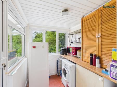 3 bedroom Detached bungalow for sale in St Marys Lane, Binbrook, LN8