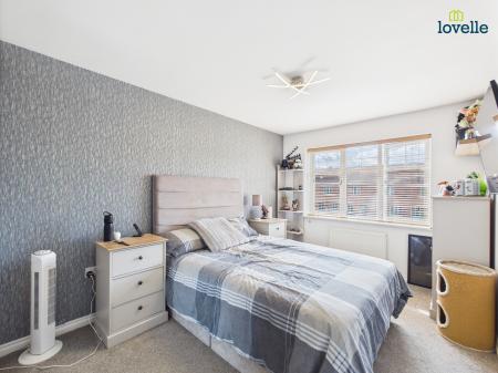 4 bedroom Detached house for sale in Lapwing Close, Market Rasen, LN8