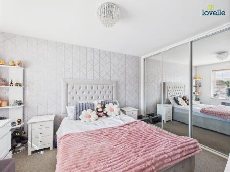 4 bedroom Detached house for sale in Lapwing Close, Market Rasen, LN8