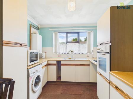 2 bedroom Detached bungalow for sale in Charlotte Close, Market Rasen, LN8