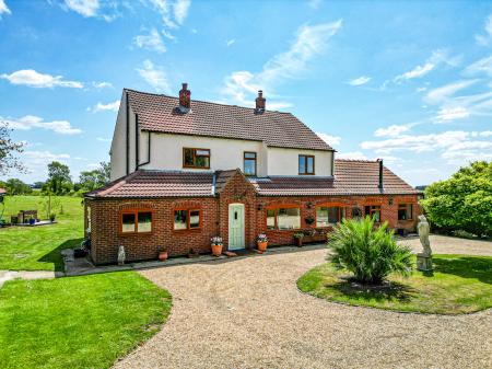 3 bedroom Detached house for sale in Highfield Lodge, East Torrington, LN8