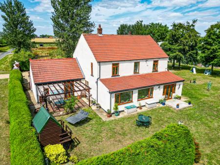 3 bedroom Detached house for sale in Highfield Lodge, East Torrington, LN8