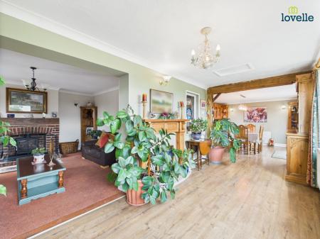 3 bedroom Detached house for sale in Highfield Lodge, East Torrington, LN8