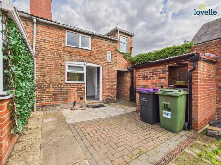 2 bedroom Semi-detached house for sale in Dear Street, Market Rasen, LN8
