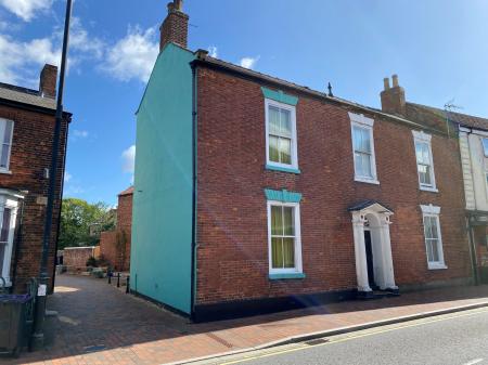 1 bedroom End of terrace house for sale in King Street, Market Rasen, LN8