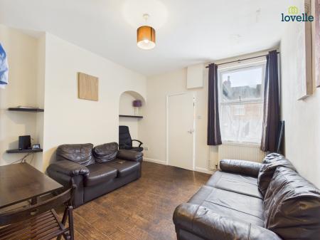 4 bedroom Terraced House for sale in St. Rumbold Street, Lincoln, LN2
