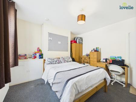 4 bedroom Terraced House for sale in St. Rumbold Street, Lincoln, LN2