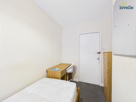 4 bedroom Terraced House for sale in St. Rumbold Street, Lincoln, LN2