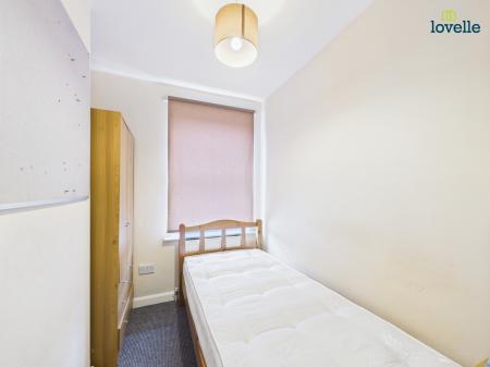 4 bedroom Terraced House for sale in St. Rumbold Street, Lincoln, LN2