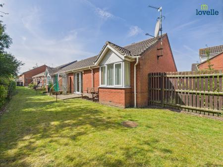 2 bedroom Terraced bungalow for sale in Cedar Close, Market Rasen, LN8
