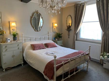 2 bedroom Town house for sale in King Street, Market Rasen, LN8