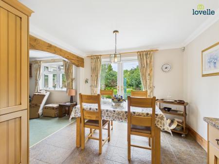 4 bedroom Detached house for sale in Normanby Road, Nettleton, LN7