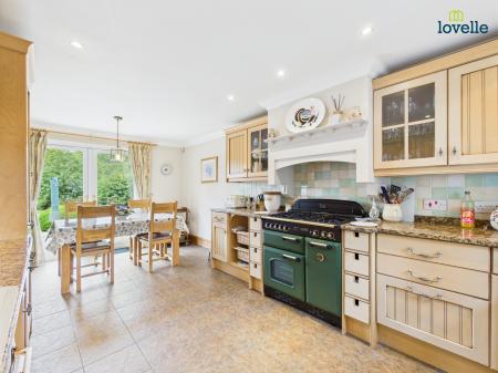 4 bedroom Detached house for sale in Normanby Road, Nettleton, LN7