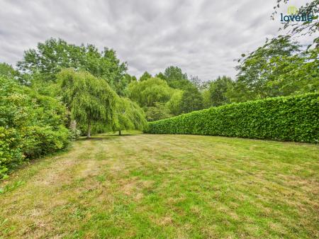 4 bedroom Detached house for sale in Normanby Road, Nettleton, LN7