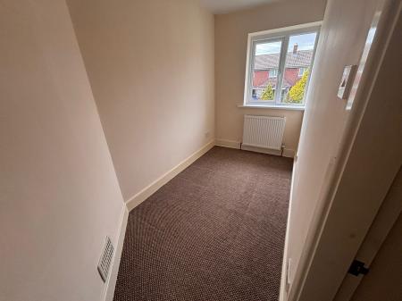 3 bedroom End of terrace house to let in Windsmoor Road, Brookenby, LN8