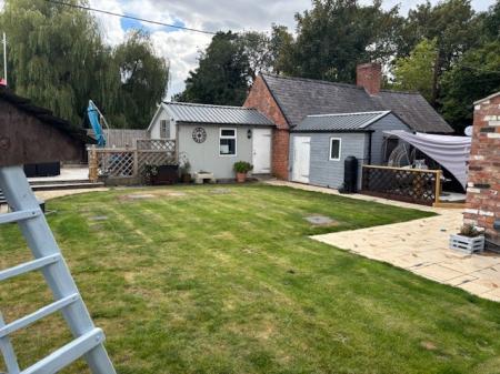 2 bedroom End of terrace house for sale in Main Road, Langton By Wragby, LN8