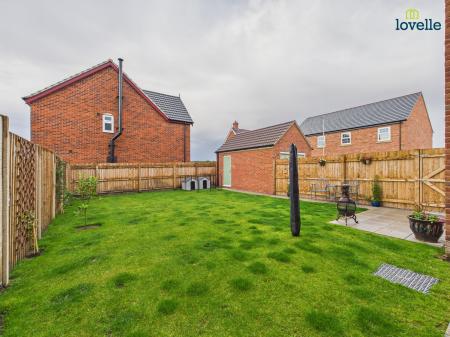 4 bedroom Detached house for sale in Southwold Road, Market Rasen, LN8