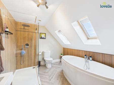 5 bedroom Detached house for sale in South Dale, Caistor, LN7