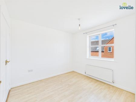 4 bedroom Detached house to let in Northfield Road, Welton, LN2