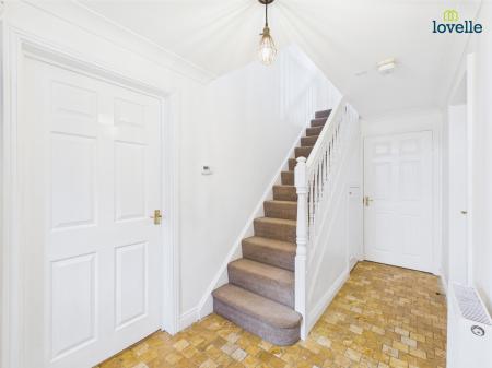 4 bedroom Detached house to let in Northfield Road, Welton, LN2