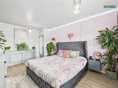 2 bedroom Semi-detached house for sale in Lincoln Road, Brookenby, LN8