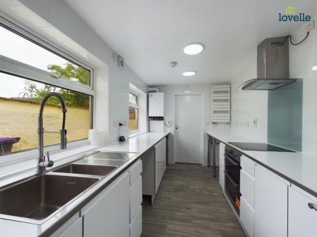 2 bedroom Terraced House to let in Willingham Road, Market Rasen, LN8