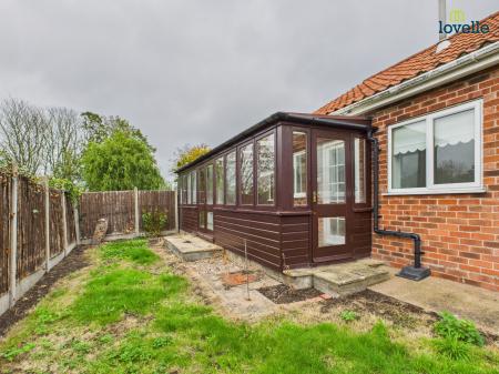 2 bedroom Terraced bungalow to let in Casterton Close, Mill Road, Market Rasen, LN8