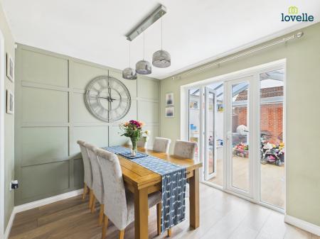 4 bedroom Detached house for sale in Plover Walk, Market Rasen, LN8