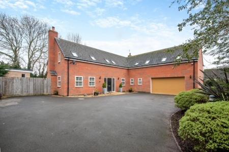 Bishop Norton Road, Glentham, LN8