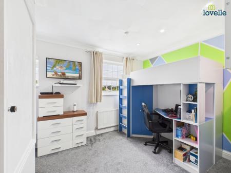 2 bedroom Semi-detached house for sale in Wellesley Close, Market Rasen, LN8