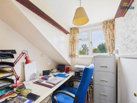 3 bedroom Detached house for sale in Kiln Hill, Ludford, LN8