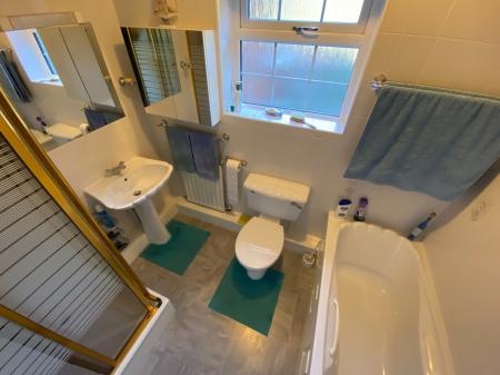 2 bedroom Detached bungalow for sale in North Kelsey Road, Caistor, LN7