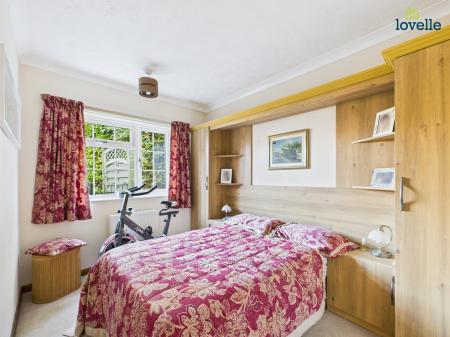 2 bedroom Detached bungalow for sale in North Kelsey Road, Caistor, LN7