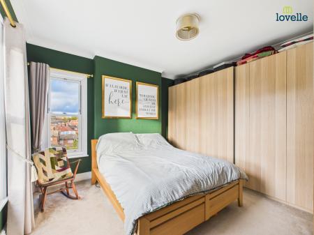 4 bedroom Detached house for sale in South Dale, Caistor, LN7