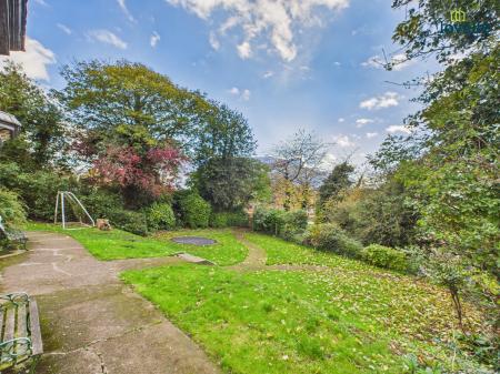 4 bedroom Detached house for sale in South Dale, Caistor, LN7