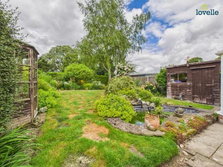 2 bedroom Detached bungalow for sale in Grimsby Road, Binbrook, LN8