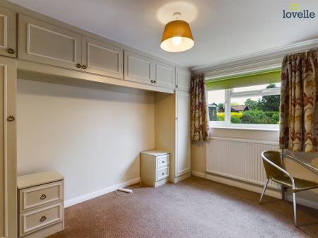 2 bedroom Detached bungalow for sale in Grimsby Road, Binbrook, LN8