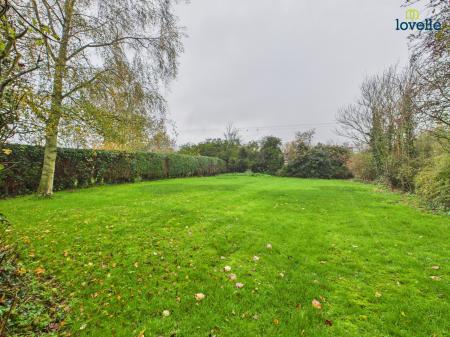 3 bedroom Detached house for sale in Middlefield Lane, Glentham, LN8