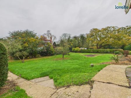 3 bedroom Semi-detached house to let in Market Rasen Road, Holton Le Moor, LN7