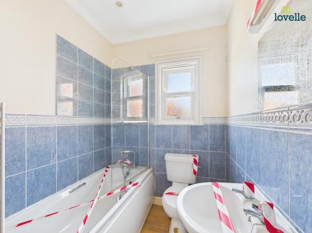 4 bedroom Detached house for sale in Old Grammar School Way, Wragby, LN8