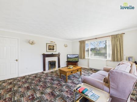 3 bedroom Detached bungalow for sale in Bardney Road, Wragby, LN8