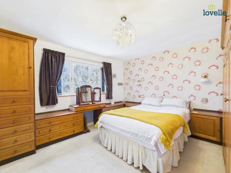 3 bedroom Detached house for sale in Wold View, Caistor, LN7