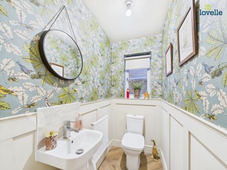 4 bedroom Detached house for sale in Aintree Drive, Market Rasen, LN8