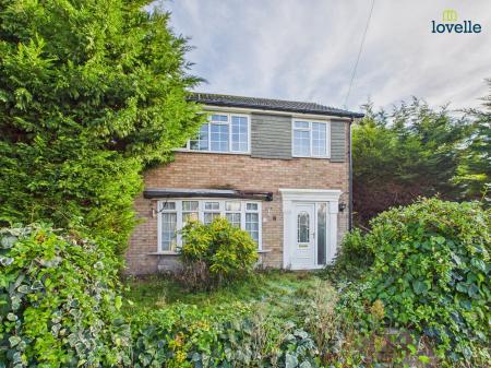 3 bedroom Detached house for sale in Dovecote, Middle Rasen, LN8