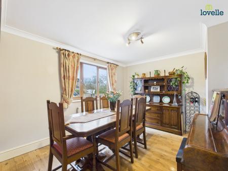 5 bedroom Detached house for sale in Washdyke Lane, Osgodby, LN8