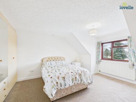 3 bedroom Detached house for sale in Walesby Road, Market Rasen, LN8