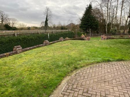 3 bedroom Detached house for sale in Walesby Road, Market Rasen, LN8