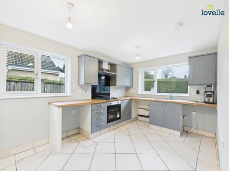 2 bedroom Detached bungalow to let in Sunnybank, Barton-upon-Humber, DN18