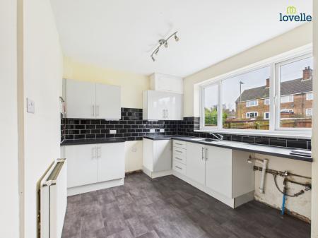 2 bedroom End of terrace house to let in Edinburgh Road, Brookenby, LN8